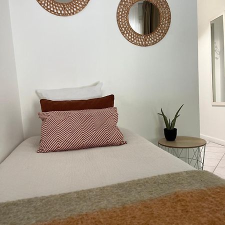 Logis Hotel La Feniere La Bouilladisse Luaran gambar
