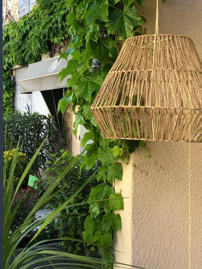 Logis Hotel La Feniere La Bouilladisse Luaran gambar