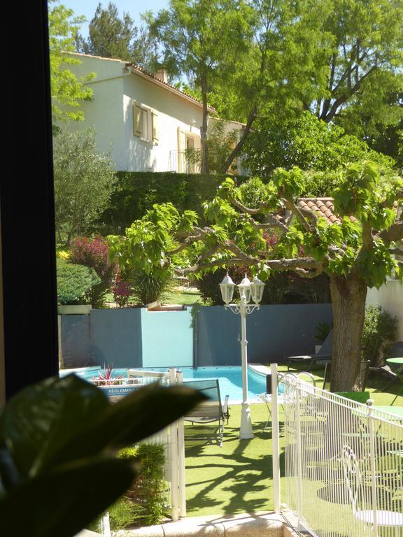 Logis Hotel La Feniere La Bouilladisse Luaran gambar