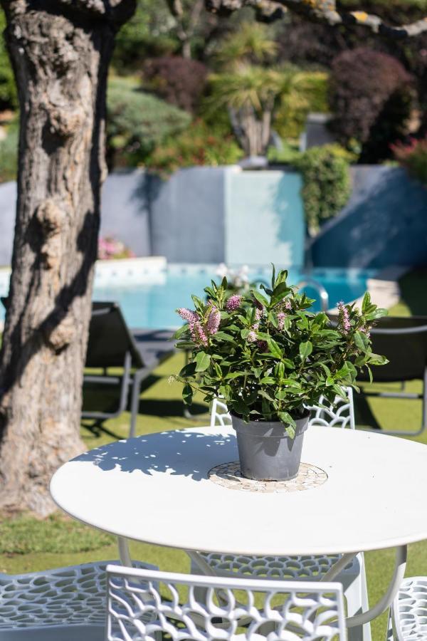 Logis Hotel La Feniere La Bouilladisse Luaran gambar