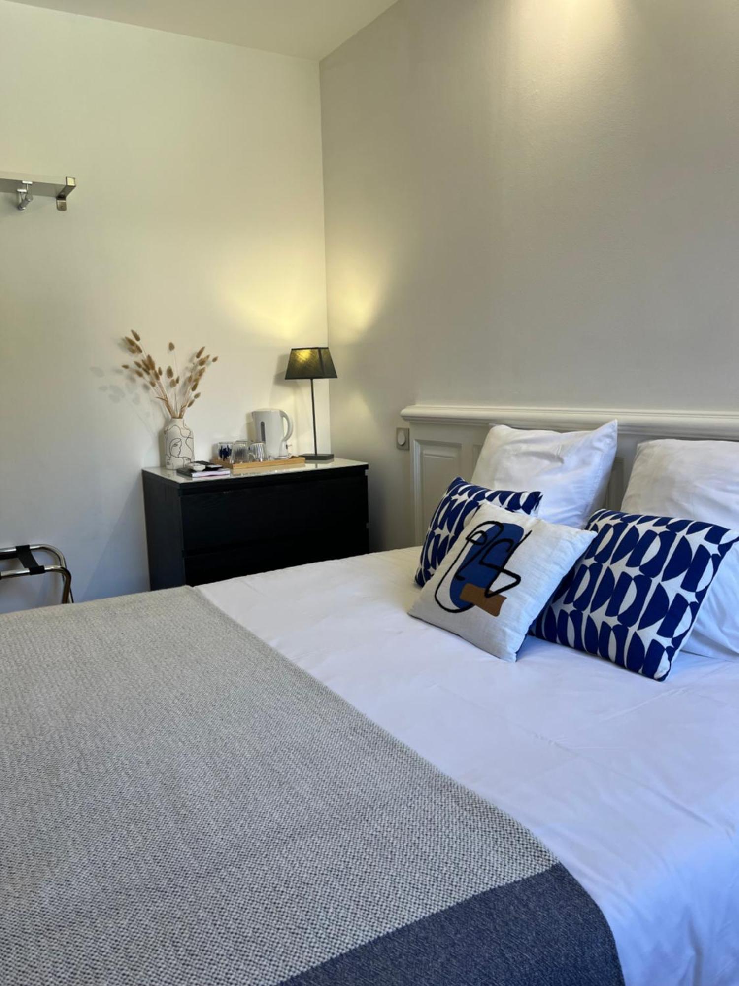 Logis Hotel La Feniere La Bouilladisse Luaran gambar