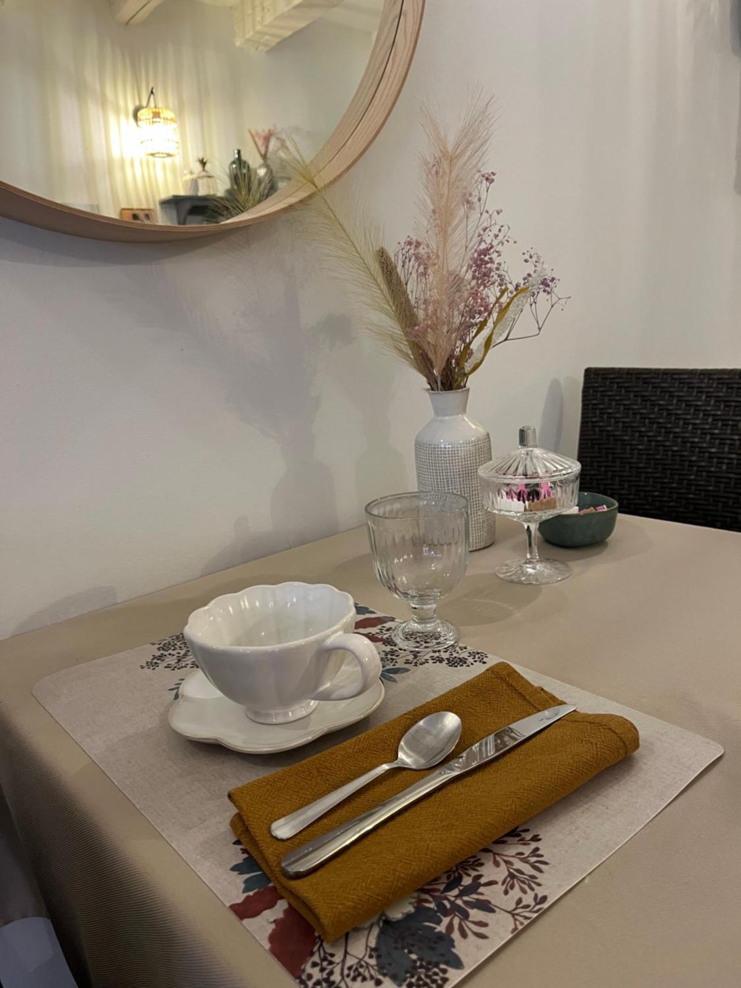 Logis Hotel La Feniere La Bouilladisse Luaran gambar
