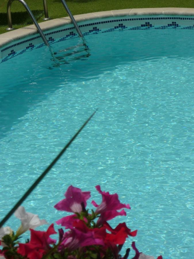 Logis Hotel La Feniere La Bouilladisse Luaran gambar